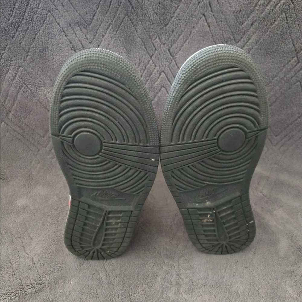 Nike Jordan 1 Retro Mid Newsprint SE - Picture 7 of 9